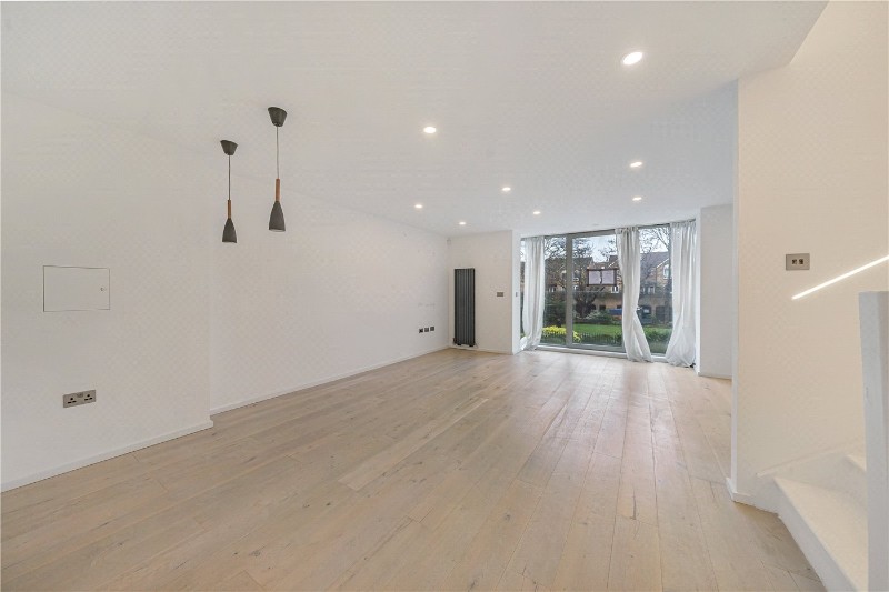 Rotherhithe Street, London, SE16