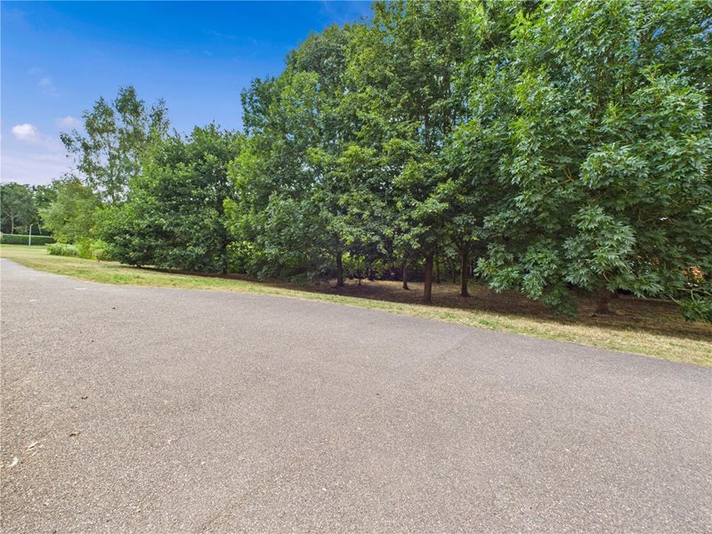 Kestrel Close, Tiverton, Devon, EX16