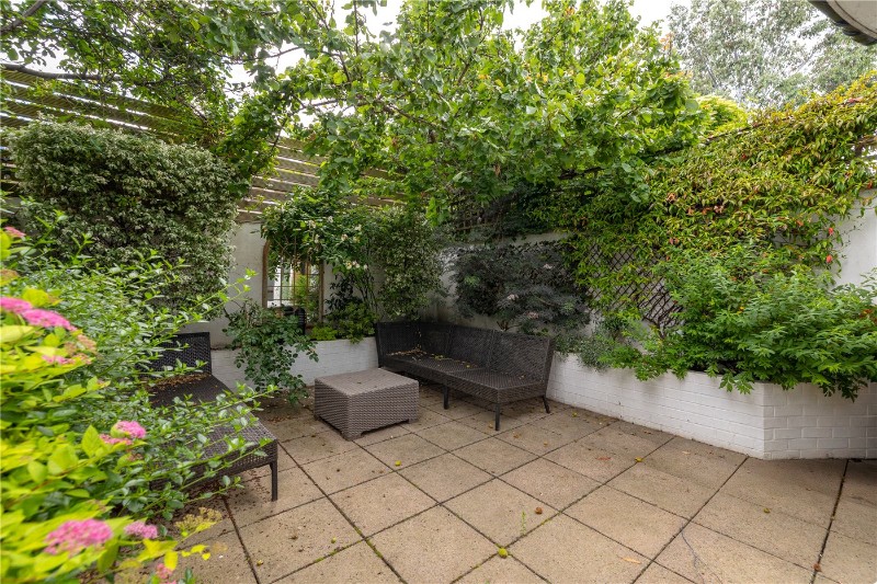 Chaldon Road, London, SW6