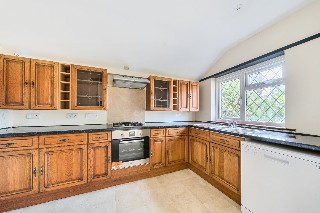 Bromley Road, London, SE6