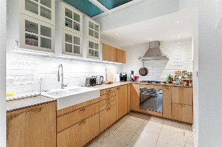 Newark Street, London, E1