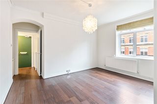 Peabody Estate, Rosendale Road, London, SE24