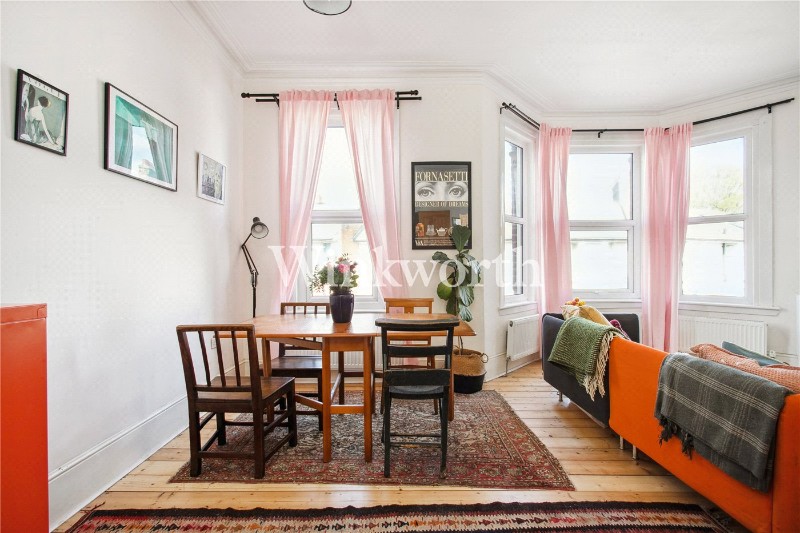 Westbury Avenue, London, N22