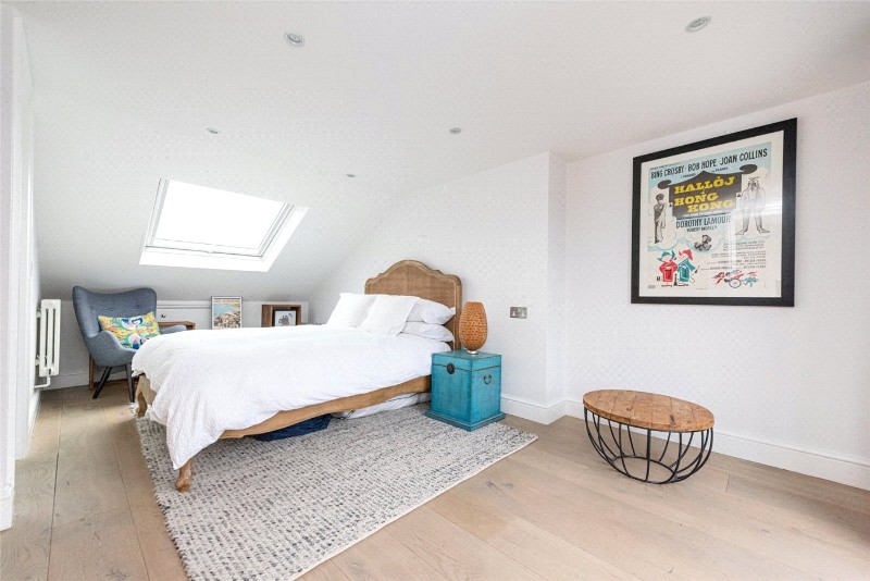 College Road, London, NW10