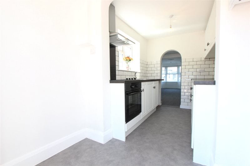 Leighville Grove, Leigh-on-Sea, SS9