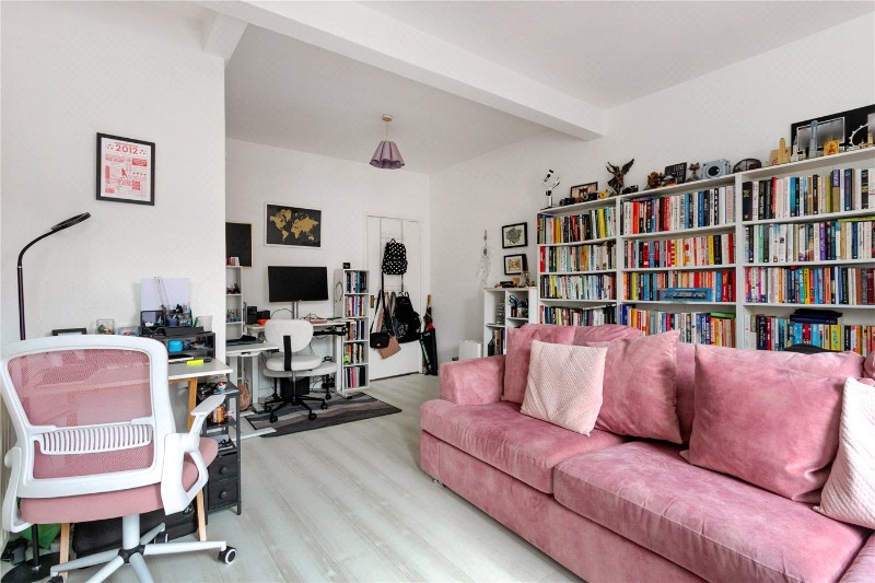 Club Row, London, E2