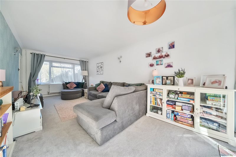 Copnor Close, Woolton Hill, Newbury, Hampshire, RG20