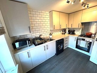 Great Leighs, Bourne, Lincolnshire, PE10