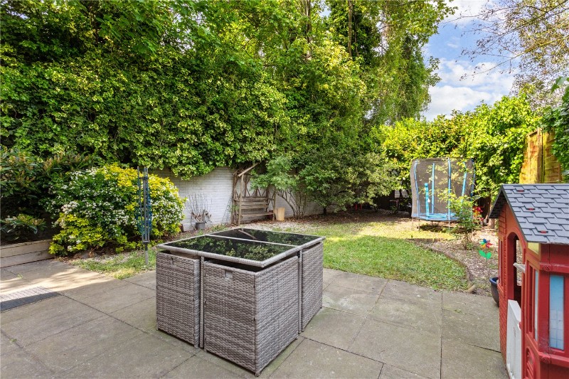 Hartwell Close, London, SW2