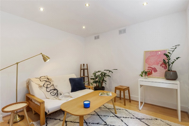 Graham Road, London, E8