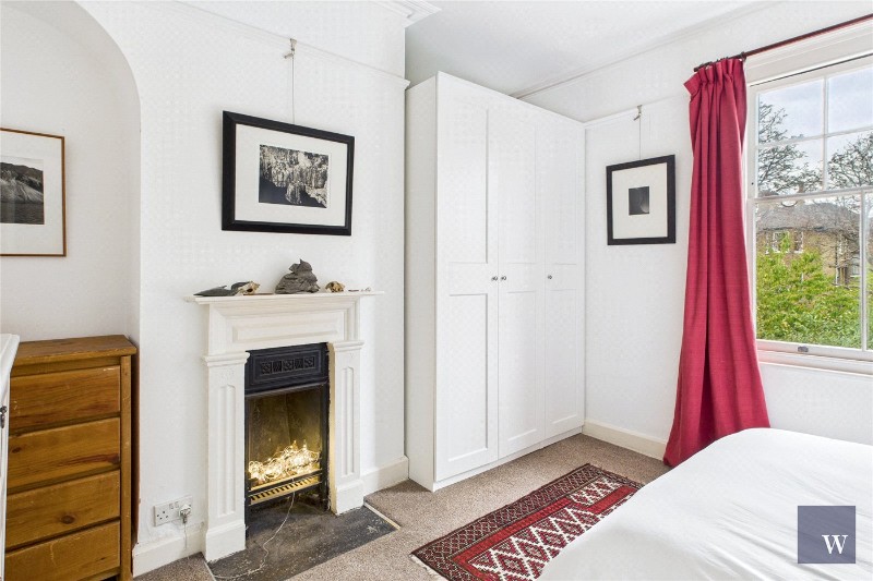 Kirkstall Road, London, SW2
