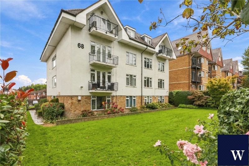 Hendon Lane, Finchley, London, N3