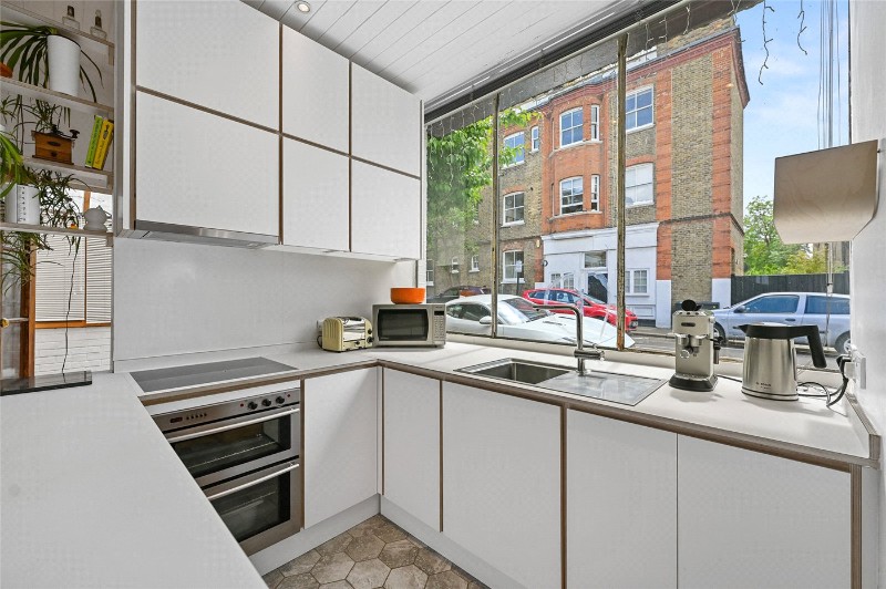 Swindon Street, London, W12