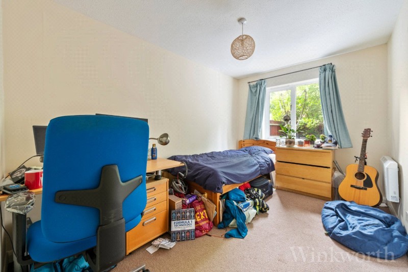 Lucey Way, London, SE16