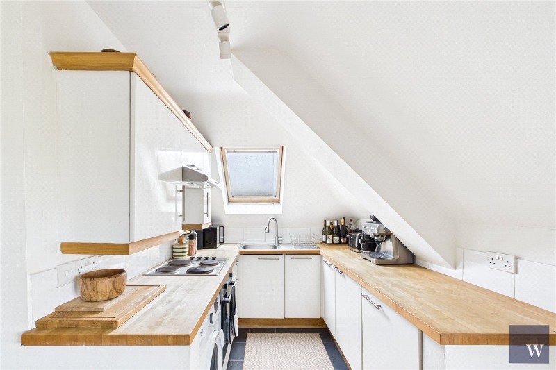 Streatham Common North, London, SW16