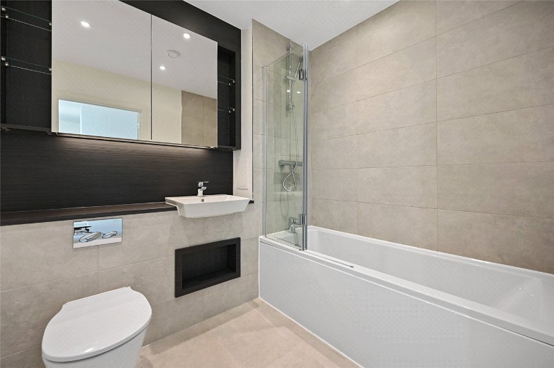 Gannet Apartments, 42 Shearwater Drive, Hendon, NW9