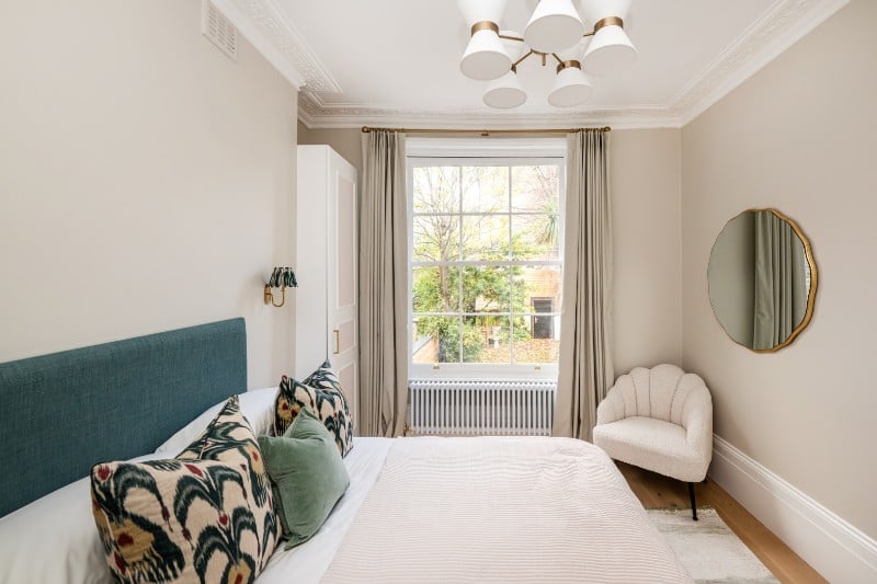 Westbourne Park Road, London, W11