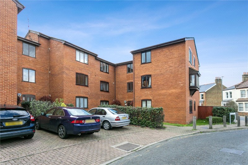 Bowman Mews, London, SW18