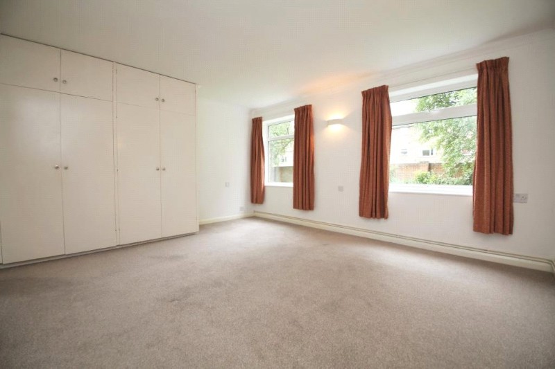 Caroline Court, Bath Road, Reading, Berkshire, RG1