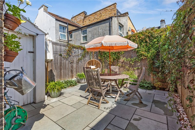 Noyna Road, London, SW17