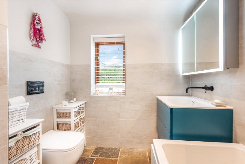 Kiln Lane, Stokenham, Kingsbridge, Devon, TQ7