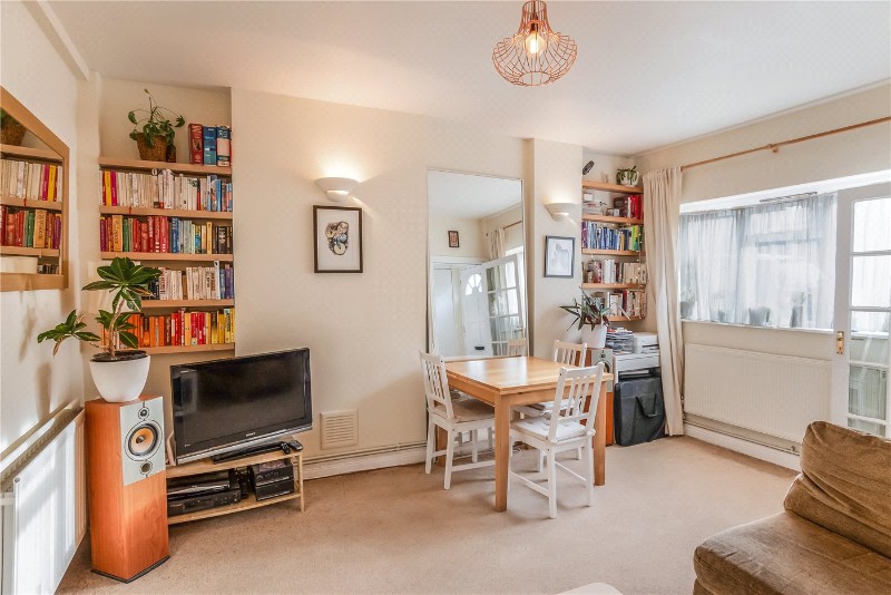 Gibbon Road, Nunhead, London, SE15