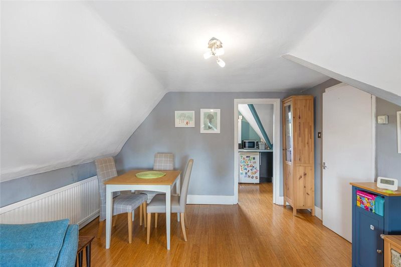 Castledine Road, London, SE20