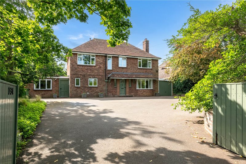 Manthorpe Road, Grantham, Lincolnshire, NG31