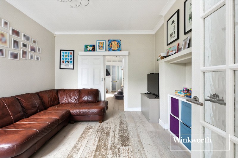 East End Road, Finchley, London, N3
