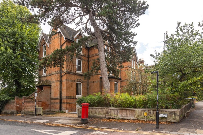 Church Road, London, SE19