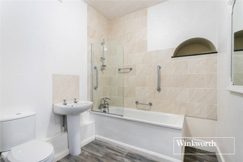 Great North Road, Barnet, Hertfordshire, EN5