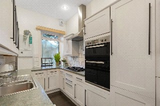 Mowbray Road, London, SE19