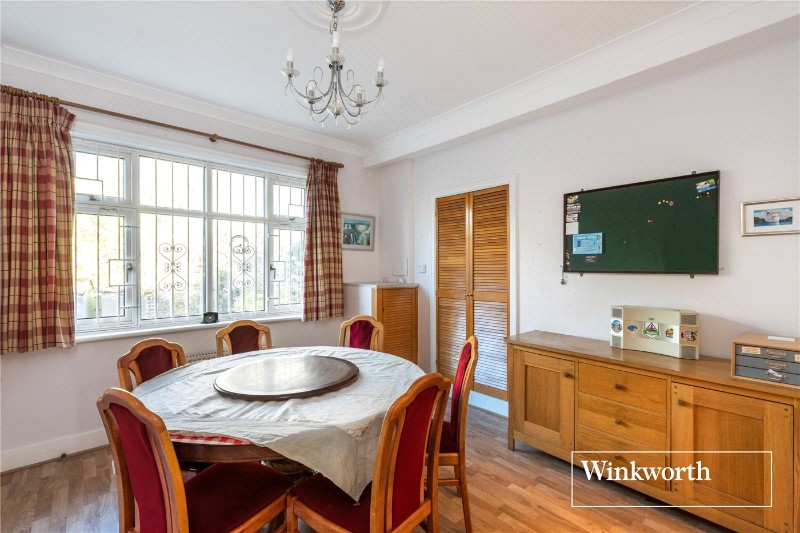 Lansdowne Road, Finchley, London, N3