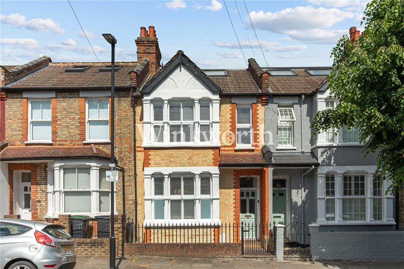 Leith Road, London, N22