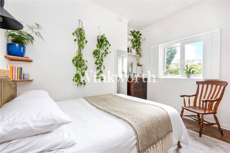 Alroy Road, London, N4