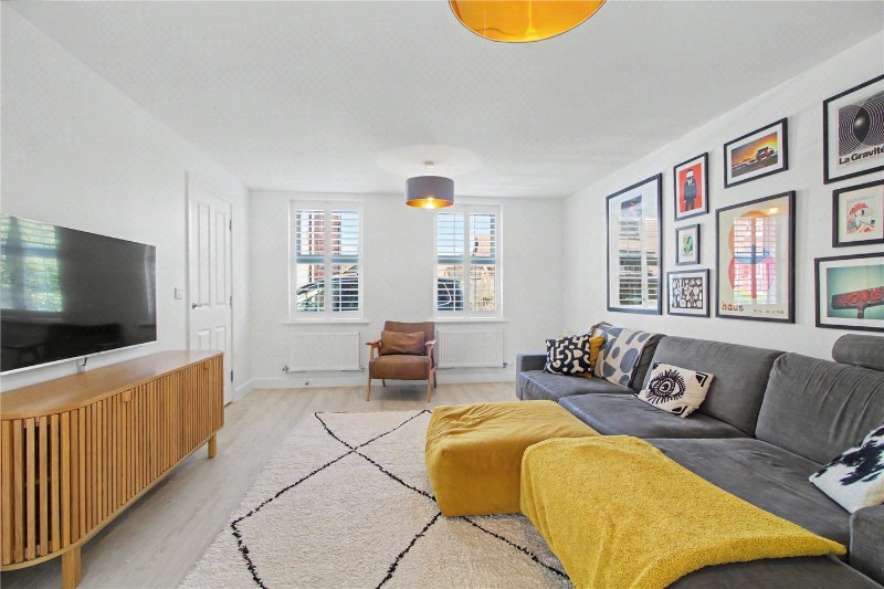 Neale Avenue, Poringland, Norwich, Norfolk, NR14