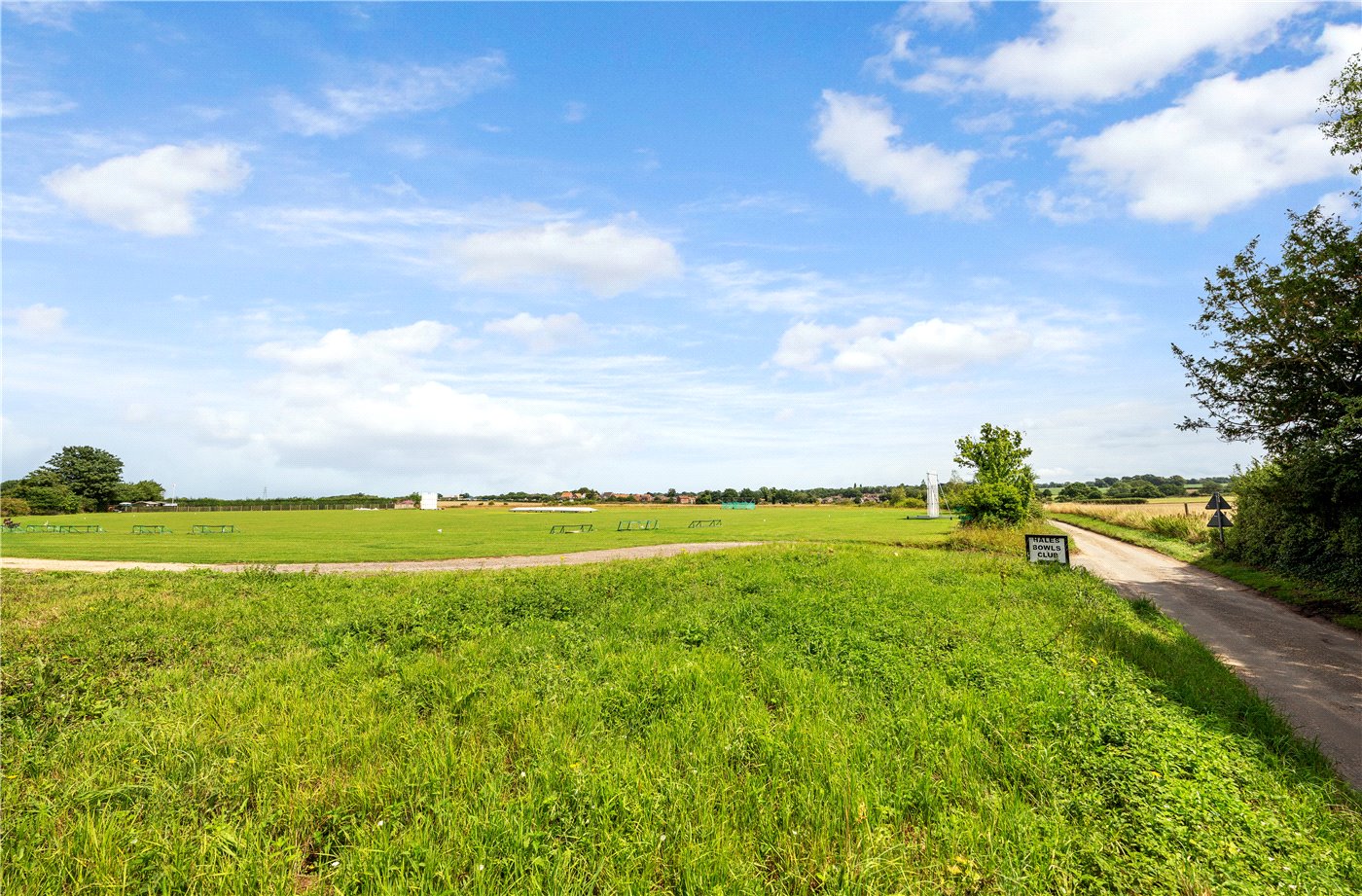 Hales Common