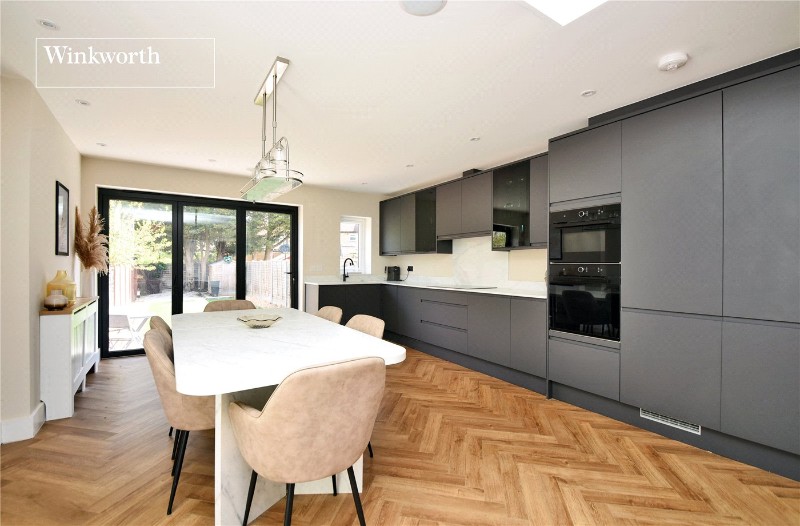 Browning Avenue, Worcester Park, KT4