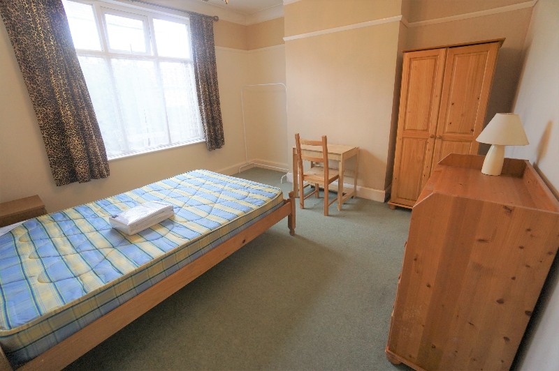 Muller Road, Horfield, Bristol, Hi All,, BS7