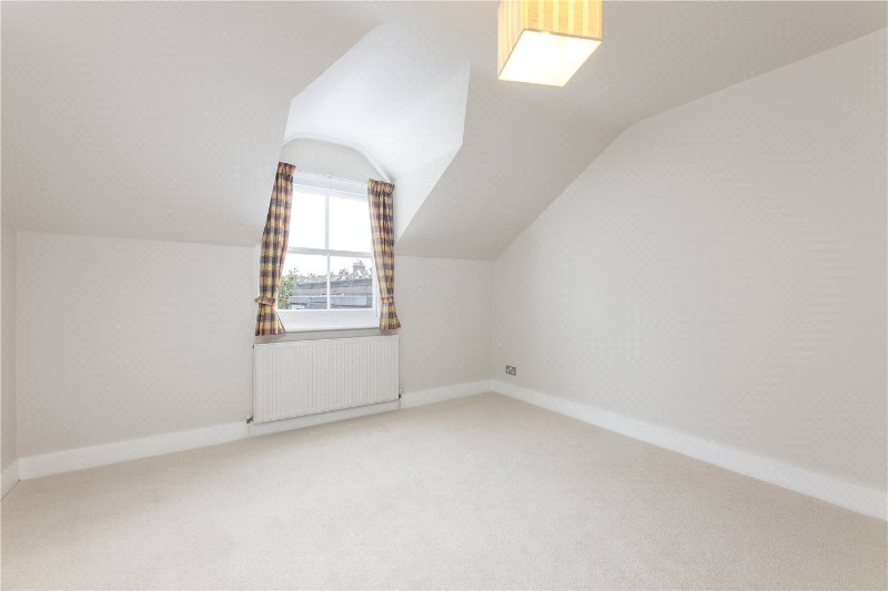 Oakhill Road, London, SW15