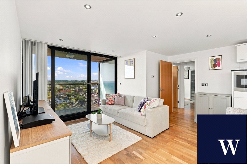 Kingsway, North Finchley, London, N12
