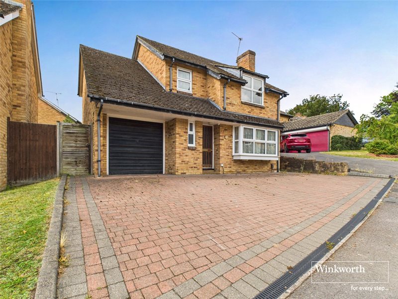 Hazel Road, Purley on Thames, Reading, Berkshire, RG8