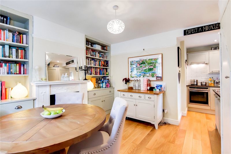 Kew Foot Road, Richmond, TW9