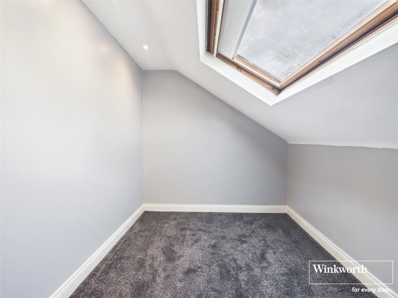 Hollyview Close, Hendon, London, NW4