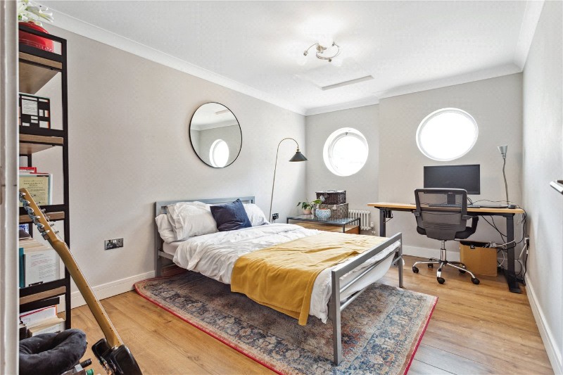 Trevelyan Road, London, SW17