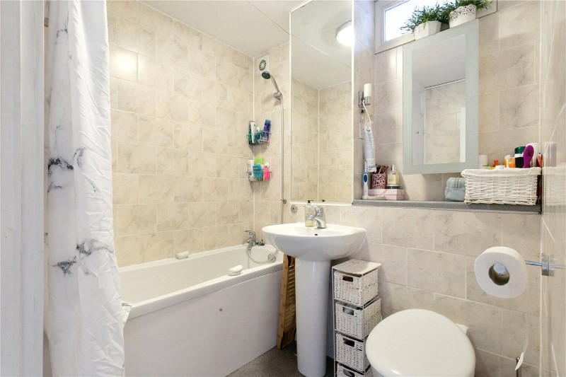 Bowman Mews, London, SW18