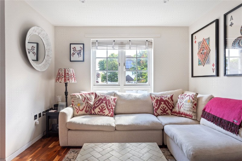 Sutherland Grove, Southfields, SW18