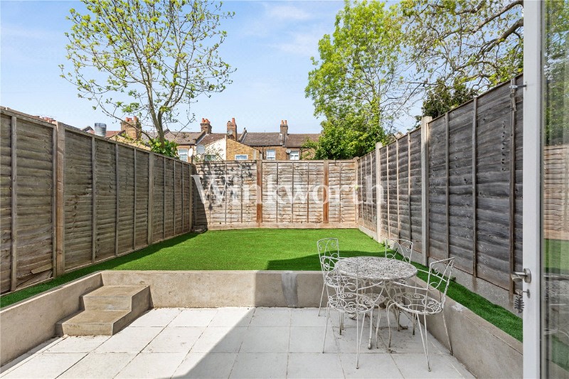 Woodside Gardens, London, N17