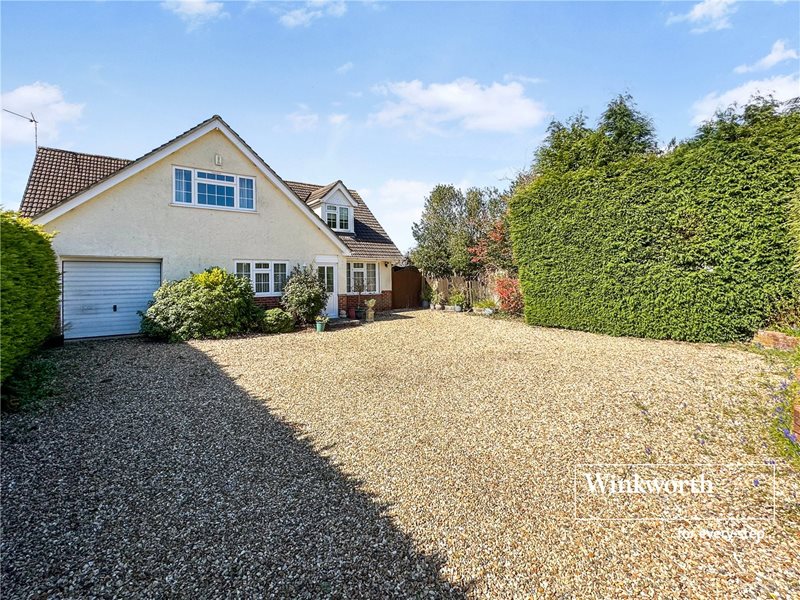 Glenwood Road, West Moors, Ferndown, Dorset, BH22