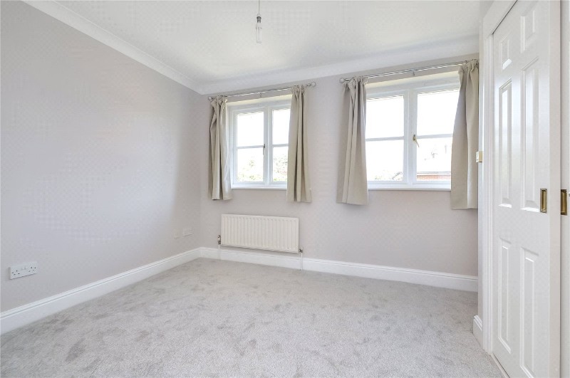 Cornes Close, Winchester, SO22